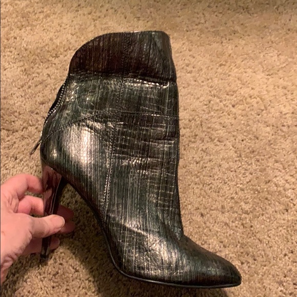 Awesome booties! - Picture 8 of 8